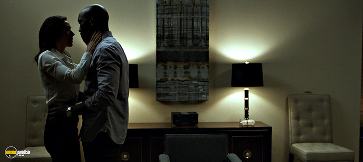 A still #21 from House of Cards: Series 3 (2015) With Molly Parker And Mahershala Ali