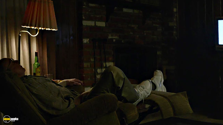A still #9 from The Good Neighbour (2016)