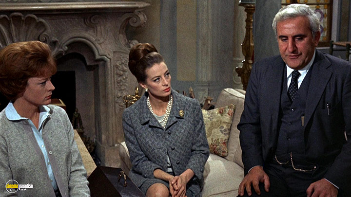 A still #10 from The Honey Pot (1967) With Capucine And Susan Hayward
