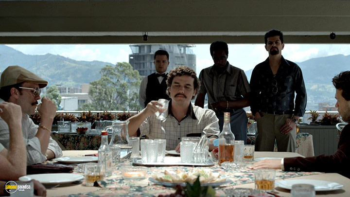 A still #62 from Narcos: Series 1 (2015) With Wagner Moura And Juan Pablo Raba