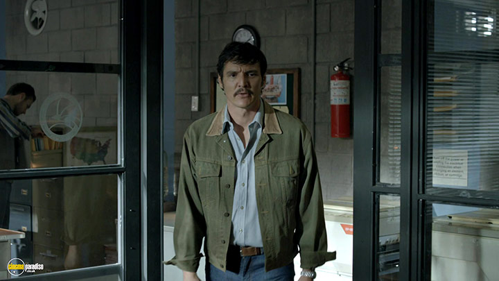 A still #4 from Narcos: Series 1 (2015) With Pedro Pascal