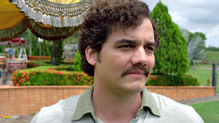 A still #6 from Narcos: Series 1 (2015) With Wagner Moura