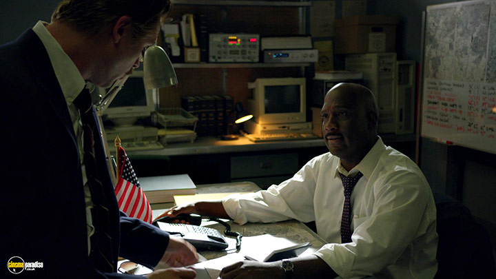 A still #42 from Narcos: Series 1 (2015) With Richard T. Jones