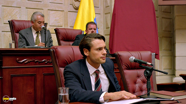 A still #5 from Narcos: Series 1 (2015) With Boyd Holbrook