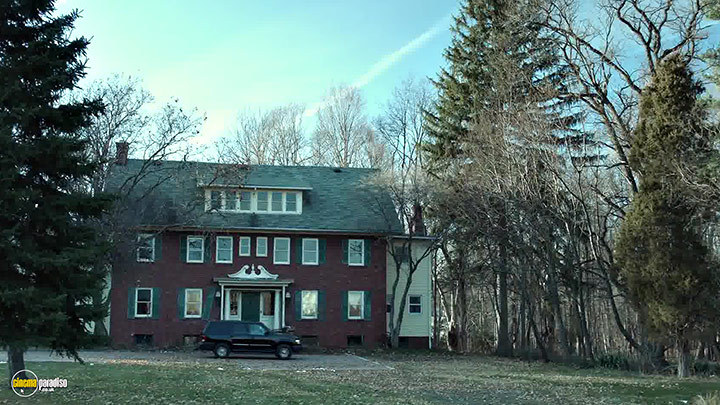 A still #13 from The Bye Bye Man (2017)