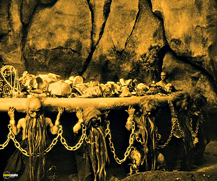A still #13 from Die Nibelungen (1924)