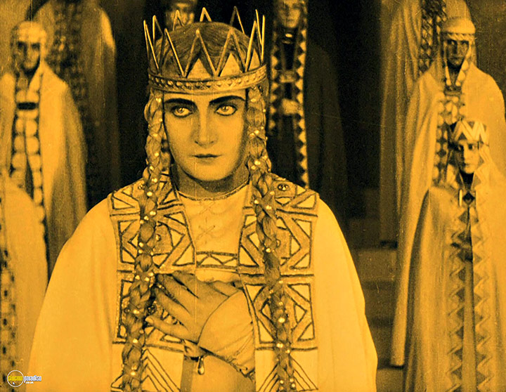 A still #21 from Die Nibelungen (1924) With Margarete Schön