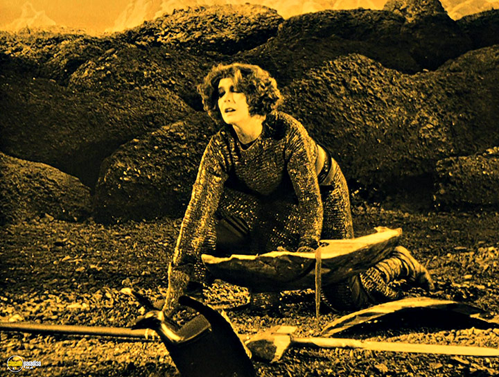 A still #25 from Die Nibelungen (1924) With Hanna Ralph