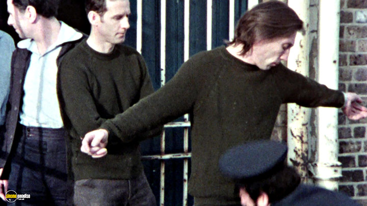 A still #17 from Captured (1959)