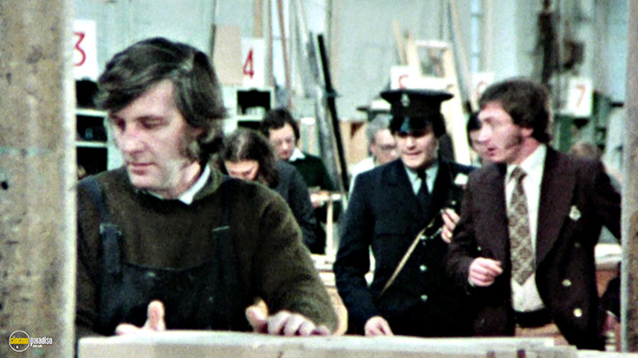 A still #6 from Captured (1959)