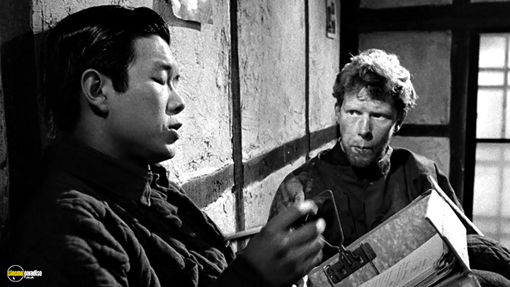 A still #11 from Captured (1959)