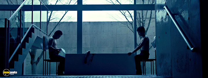 A still #23 from Parasyte: Part 1 (2014)