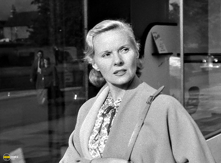 A still #12 from The Sound Barrier (1952) With Ann Todd