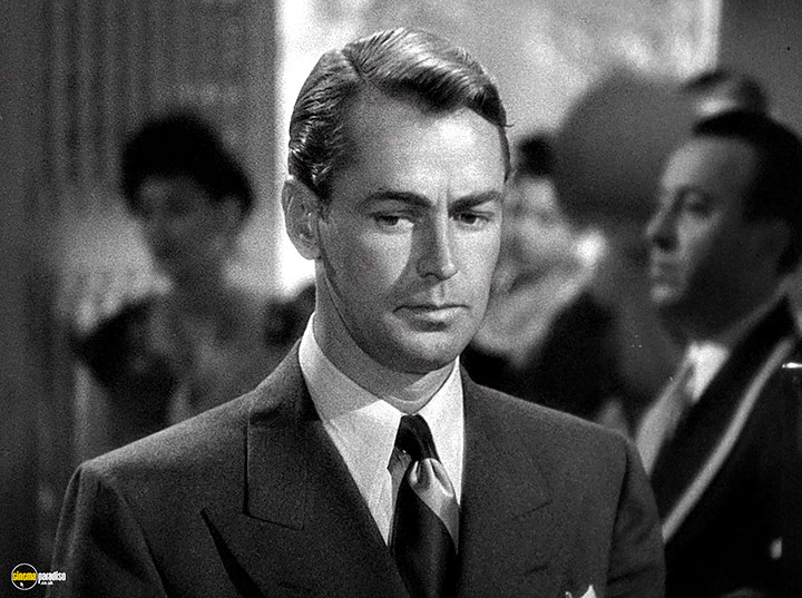 A still #1 from The Blue Dahlia (1946) With Alan Ladd