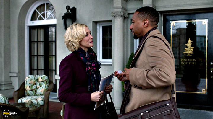 A still #37 from Bates Motel: Series 4 (2016) With Vera Farmiga And Damon Gupton