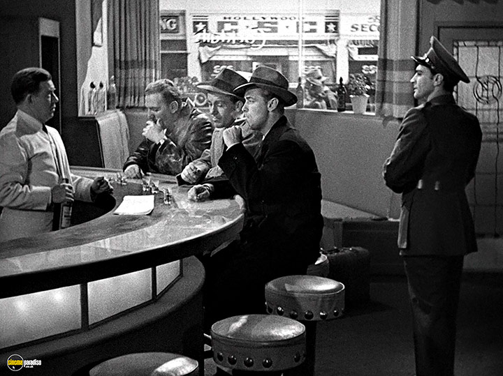 A still #13 from The Blue Dahlia (1946) With Alan Ladd, William Bendix, Hugh Beaumont And Matt McHugh