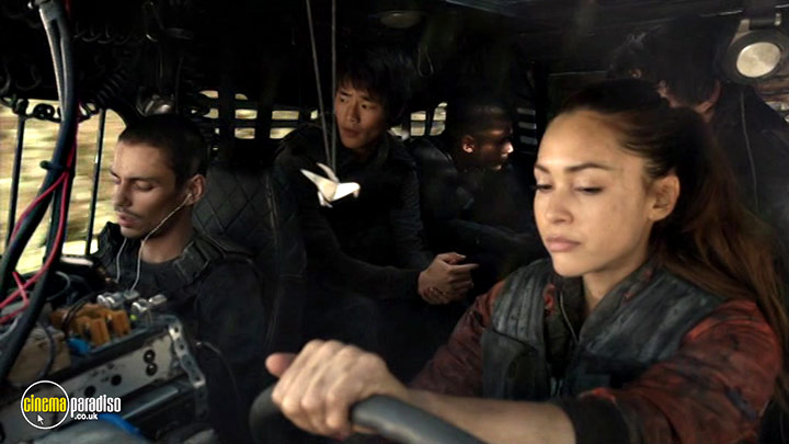 A still #44 from The 100: Series 3 (2016)