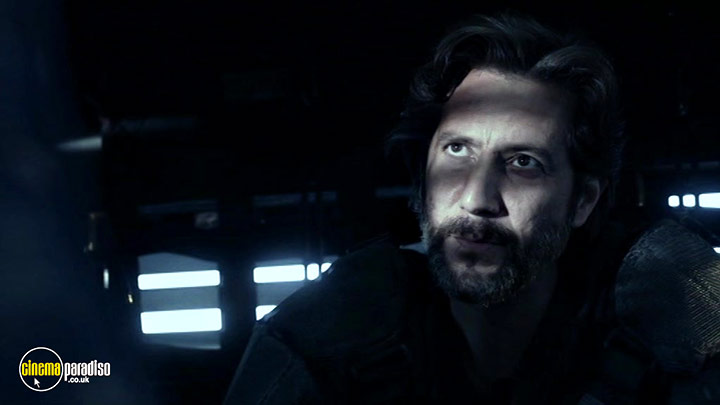 A still #35 from The 100: Series 3 (2016)