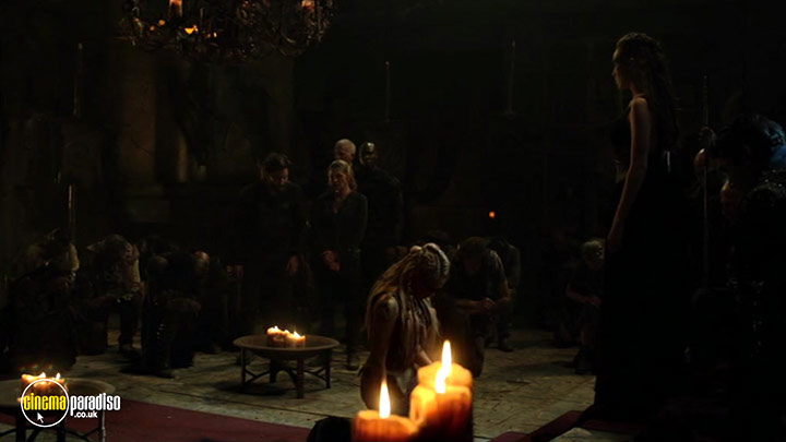 A still #18 from The 100: Series 3 (2016)