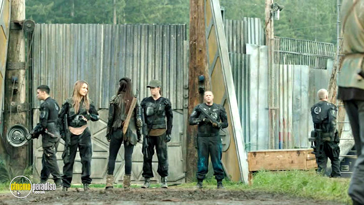 A still #2 from The 100: Series 3 (2016)