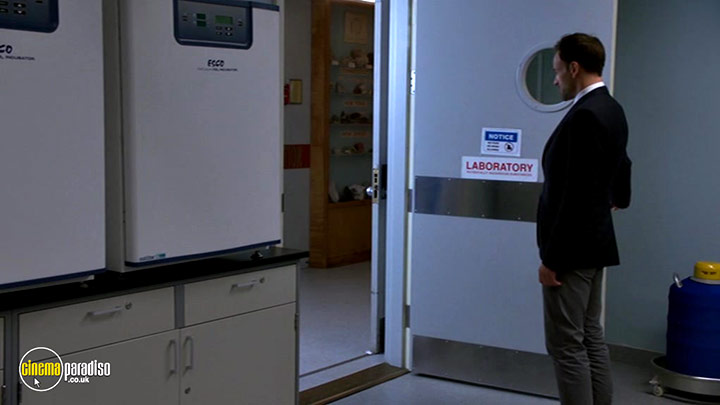A still #27 from Elementary: Series 4 (2015)