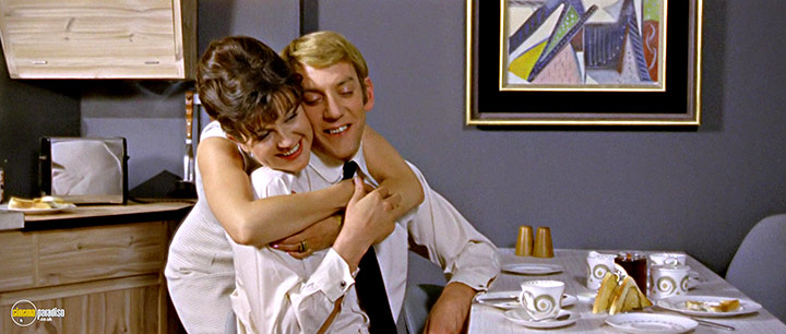 A still #44 from Dr. Terror's House of Horrors (1965) With Donald Sutherland And Jennifer Jayne