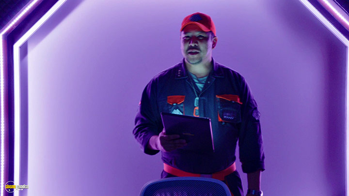 A still #32 from Red Dwarf: Series 11 (2016) With Eddie Bagayawa