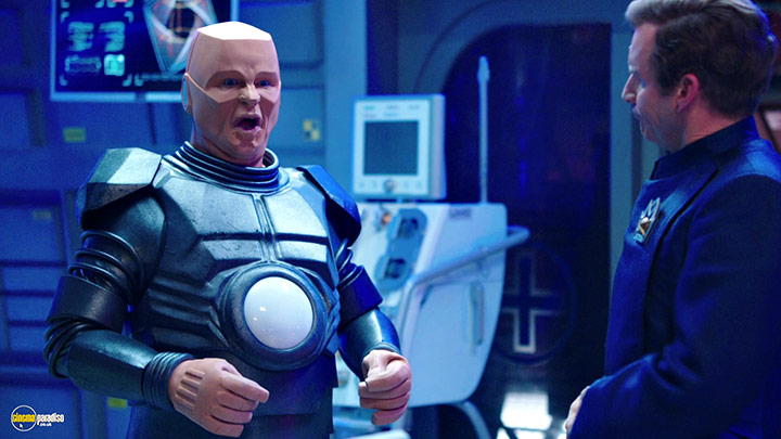 A still #17 from Red Dwarf: Series 11 (2016) With Robert Llewellyn And Chris Barrie