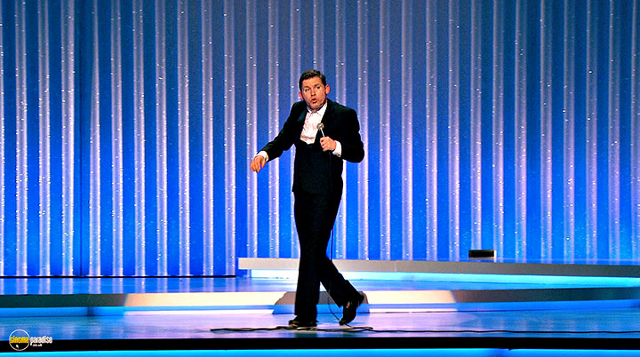 Cinema Paradiso 4K Blu-ray, Blu-ray & DVD Rental service - Lee Evans Live At The O2 Roadrunner