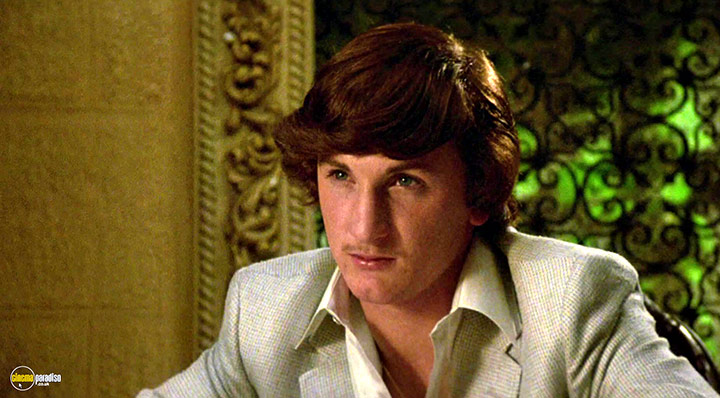 A still #37 from The Falcon and the Snowman (1985) With Sean Penn
