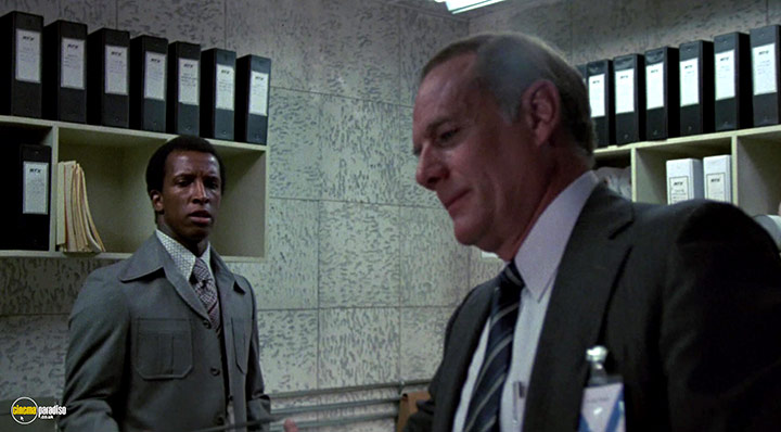 A still #26 from The Falcon and the Snowman (1985) With Dorian Harewood