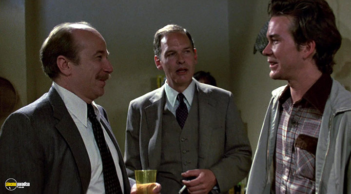A still #19 from The Falcon and the Snowman (1985) With Timothy Hutton