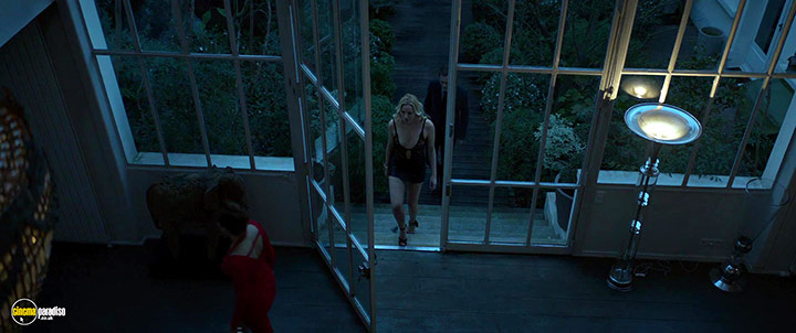 A still #19 from Frank and Lola (2016)